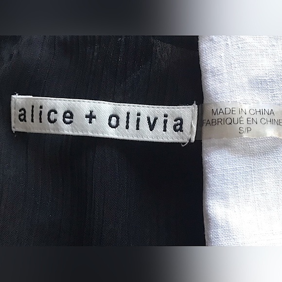 ALICE +OLIVIA Bruden Shimmery Heart Draped Top - Picture 9 of 10